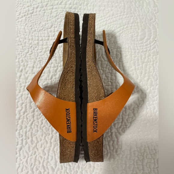Birkenstock Gizeh sandal in burnt orange nubuck leather Size 40 US 9 - Picture 4 of 13